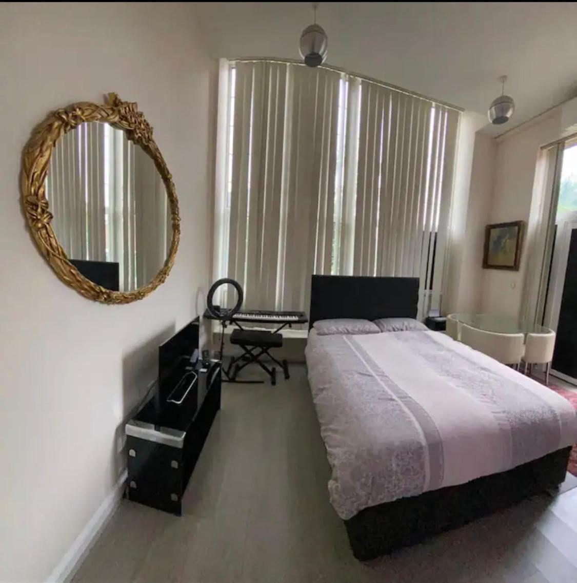 Spacious King Room With Private Entrance - Near Emirates And Camden And King'S Cross - 5 Min To Tube Finchley Ngoại thất bức ảnh